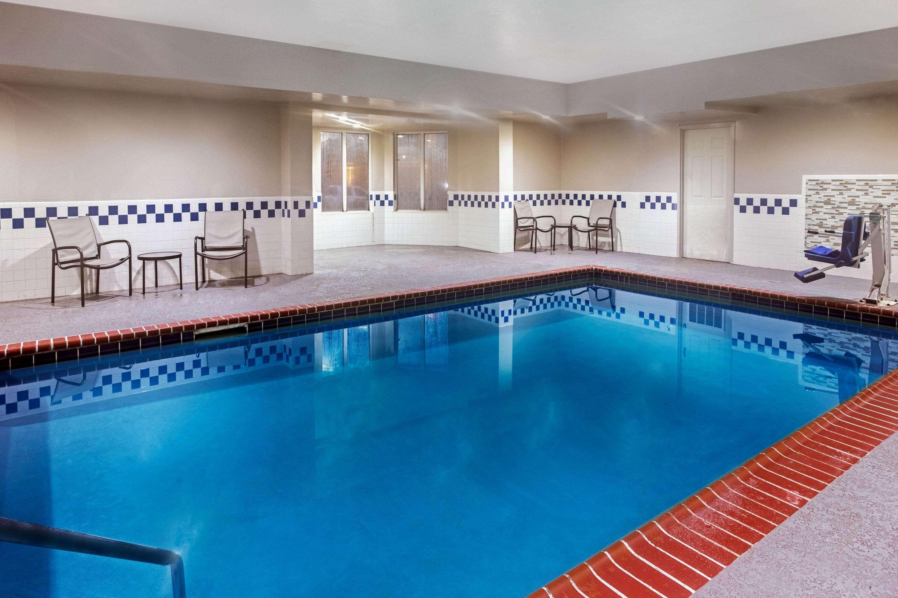 La Quinta By Wyndham Hopkinsville Εξωτερικό φωτογραφία